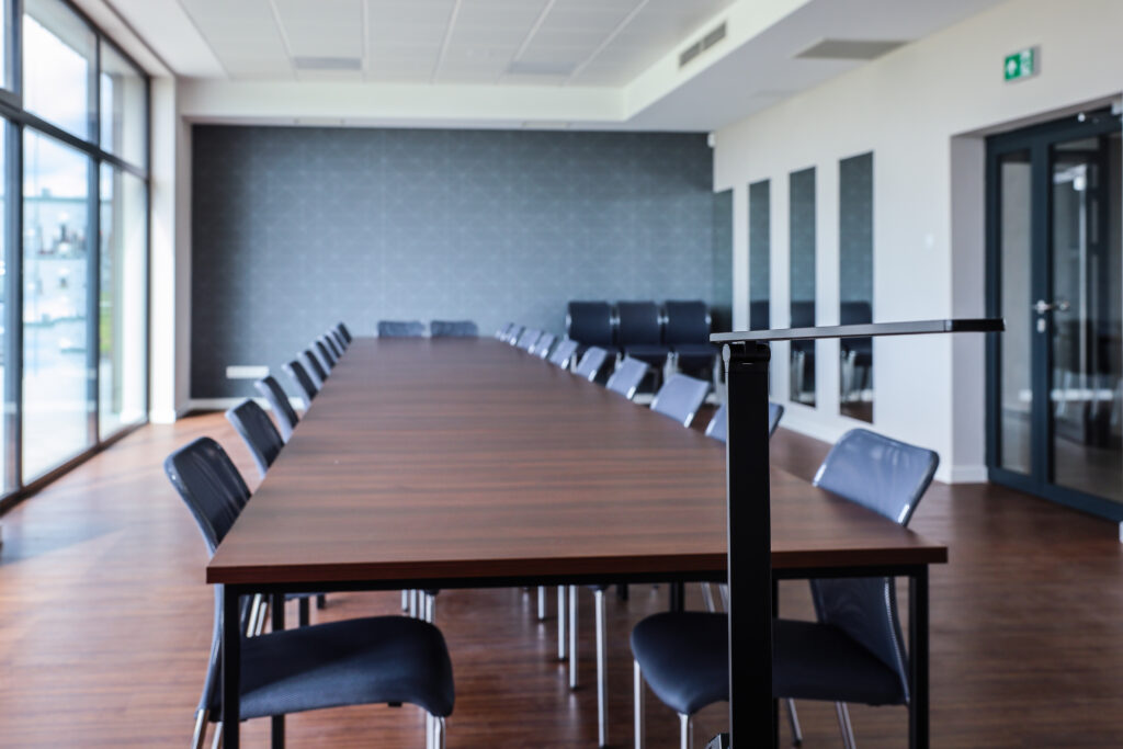 Sala wykładowa na strzelnicy DYCHA Sala wykładowa na strzelnicy DYCHA